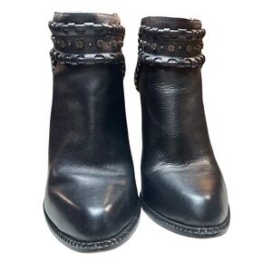 Cynthia Vincent Witty Black Leather Heeled Booties Size 8